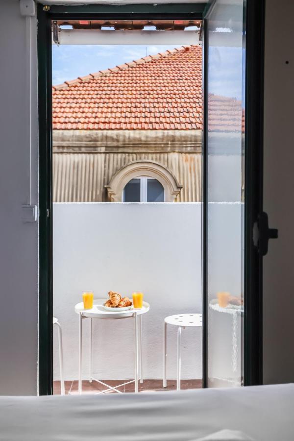 Cozy 3 Bedroom Apt In Lively Bairro Alto 리스본 외부 사진
