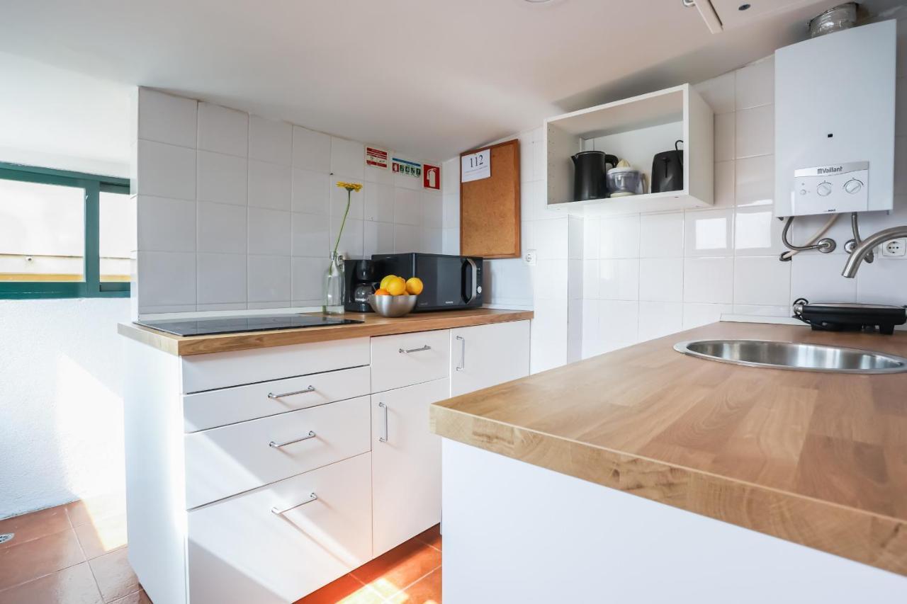 Cozy 3 Bedroom Apt In Lively Bairro Alto 리스본 외부 사진